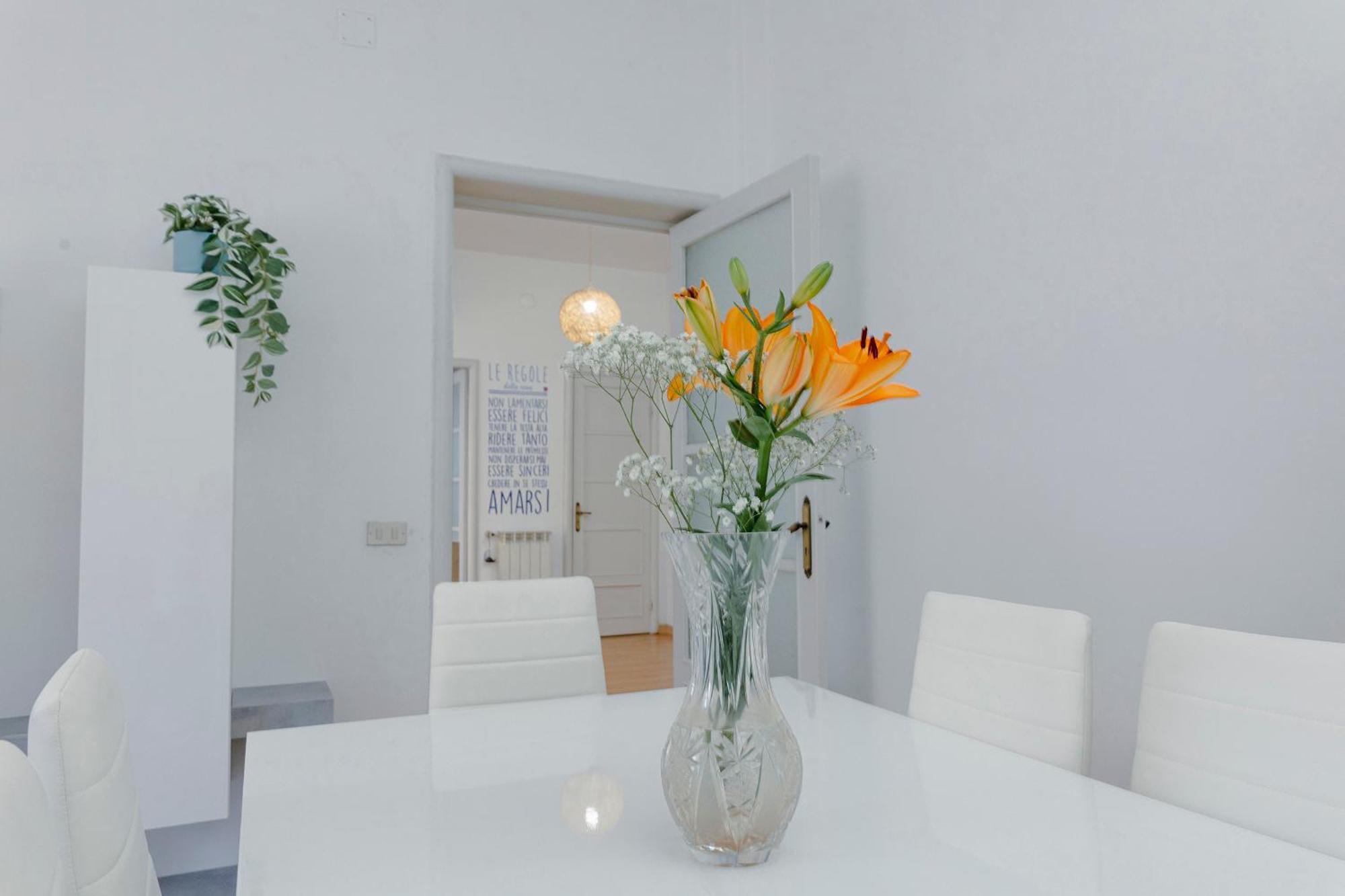 "L'Attico Bianco" City View 10 M A Piedi Dal Mare Savona Exterior foto