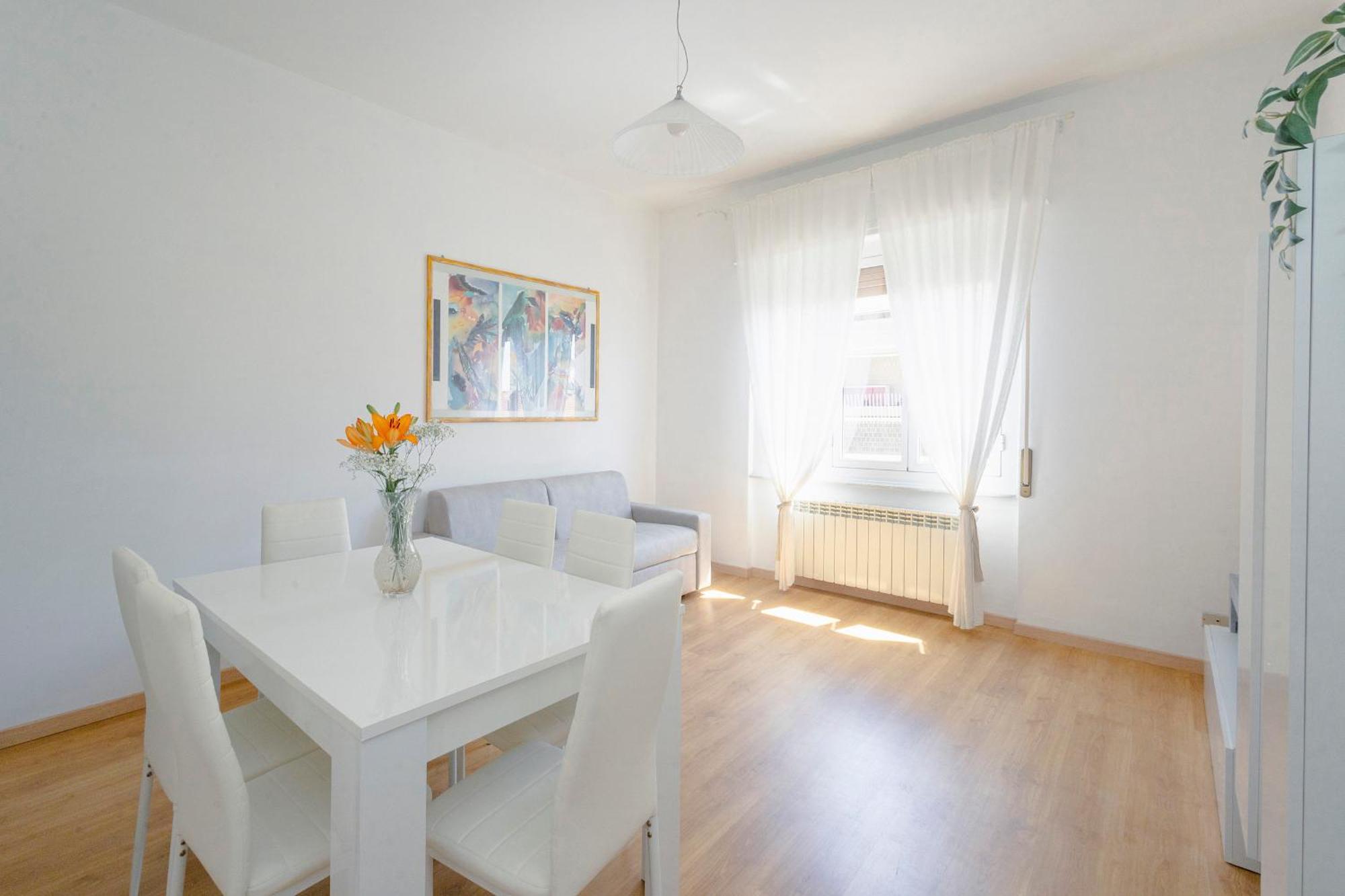 "L'Attico Bianco" City View 10 M A Piedi Dal Mare Savona Exterior foto
